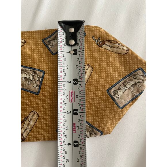 Payne Stewart 100% silk handmade tie Golf Theme 56.5" by 3.75" - Picture 4 of 7